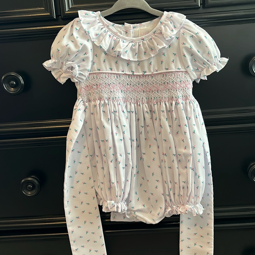 Cecil & Lou smocked tulip bubble